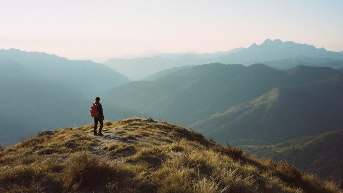 solo-travel-meditation-why-so-many-long-featured