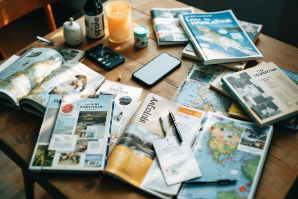 travel-scams-that-drained-my-bank-accoun-featured